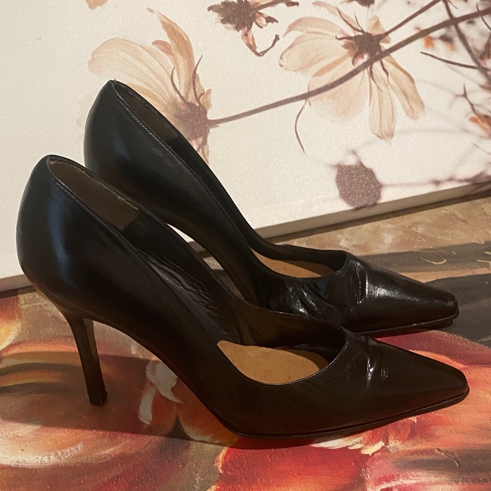 Stuart Weitzman Elegant Black Heels